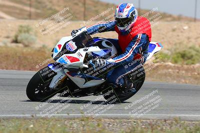 media/Apr-22-2023-TrackXperience (Sat) [[0ce6802930]]/Level 1/session 2 turn 5/